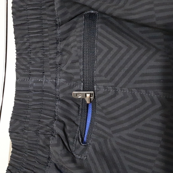 Peloton Solfire Mens performance short pull on elastic waist XL black training - Picture 5 of 12